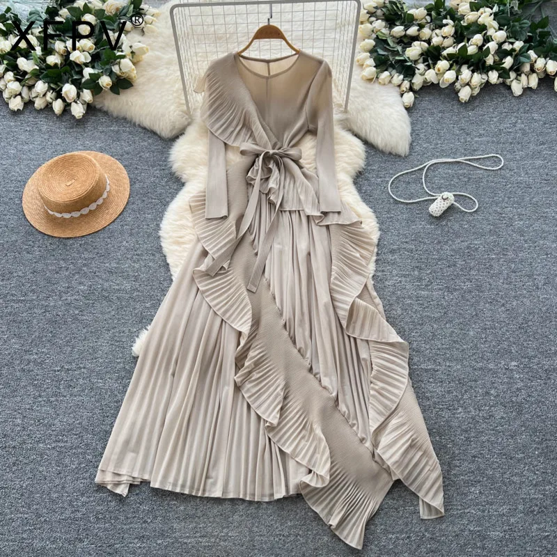 XFPV Elegant Fashion Style Women's Chic Dress Long Sleeves O-neck Flounced Edge Irregular Folds Dresses For Autumn New 22D2432